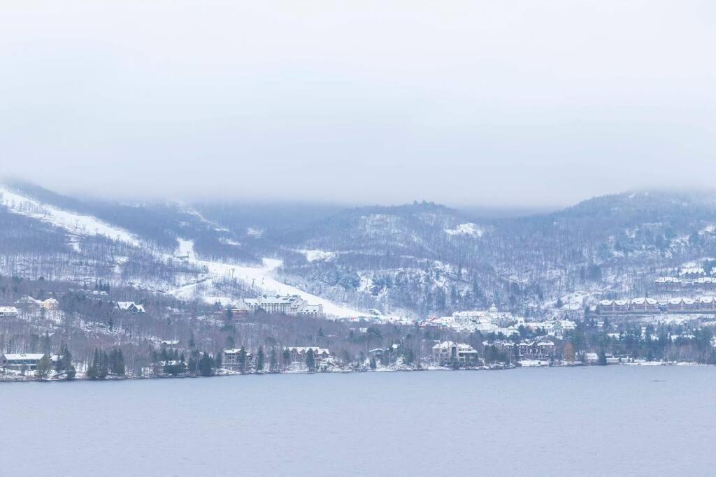 Serenity By The Slopes: Tremblant Waterfront Condo Mont-Tremblant Exteriör bild